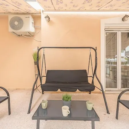 Pegasus Apartment Piraeus Exterior photo